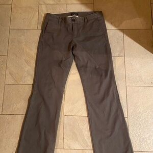 Women’s banana republic Martin fit size 10L khakis